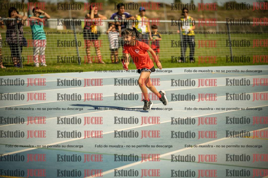 Fotos de las Postas 6x50mts de niñas y niños AMARILLO (Promocional TAIN) - FINAL