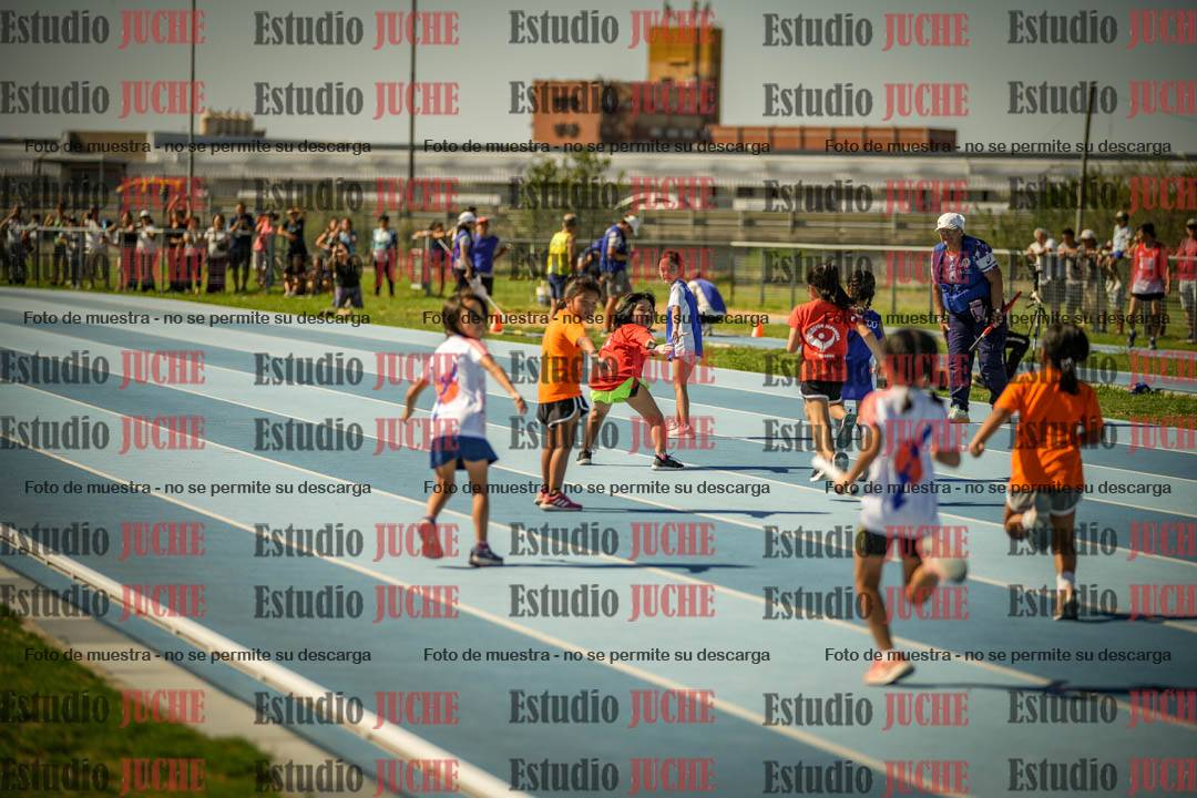 Fotos de las Postas 6x50mts de niñas y niños AMARILLO (Promocional TAIN) - FINAL