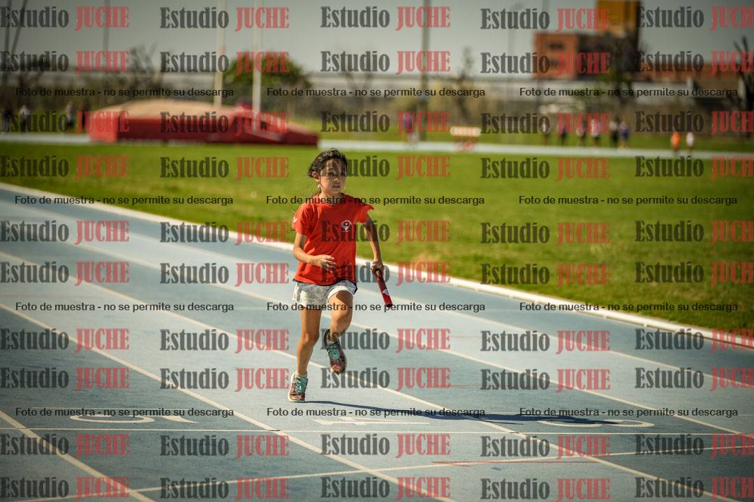 Fotos de las Postas 6x50mts de niñas y niños AMARILLO (Promocional TAIN) - FINAL