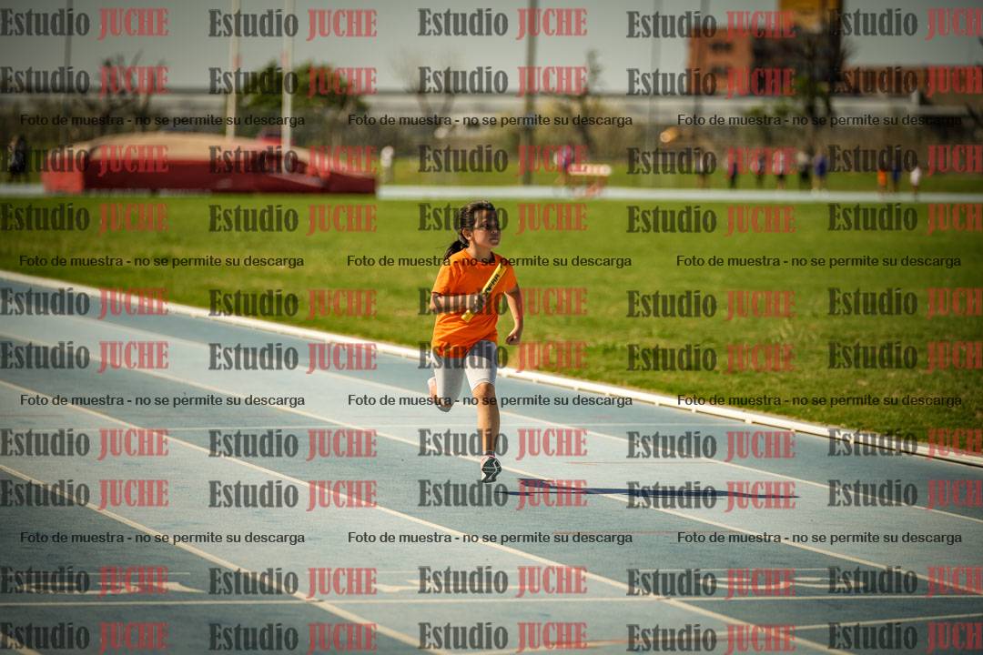 Fotos de las Postas 6x50mts de niñas y niños AMARILLO (Promocional TAIN) - FINAL