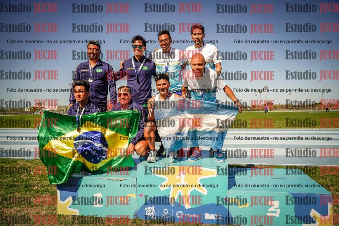 Fotos de algunos podios y extras del torneo