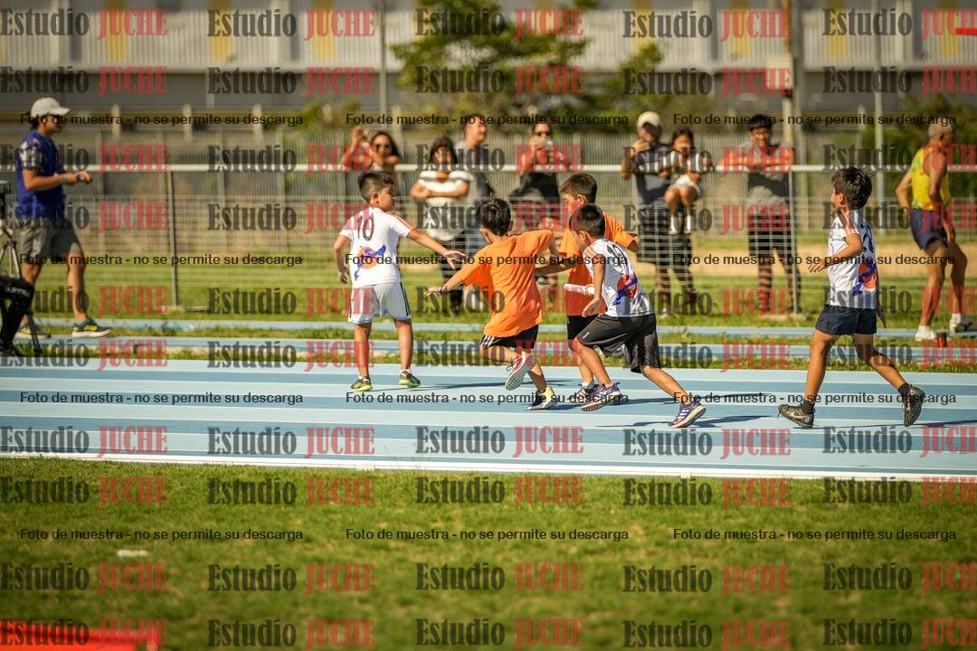 Fotos de las Postas 6x50mts de niñas y niños AMARILLO (Promocional TAIN) - FINAL