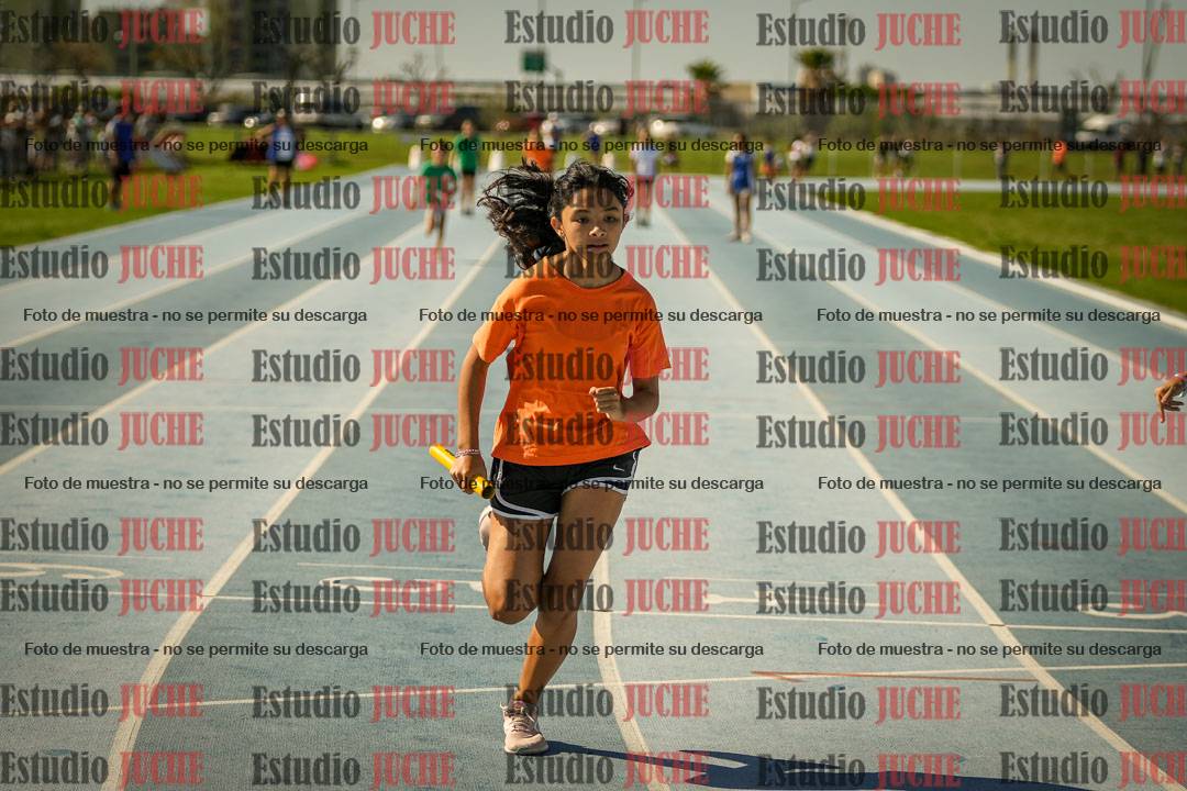 Fotos de las Postas 6x50mts de niñas y niños VERDE (Promocional TAIN) - FINAL