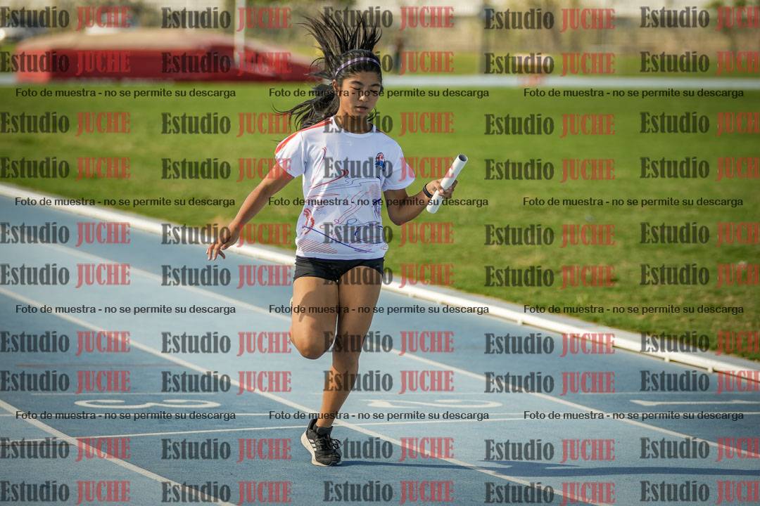 Fotos de las Postas 4x100mts de niñas y niños ROJO (Promocional TAIN) - FINAL