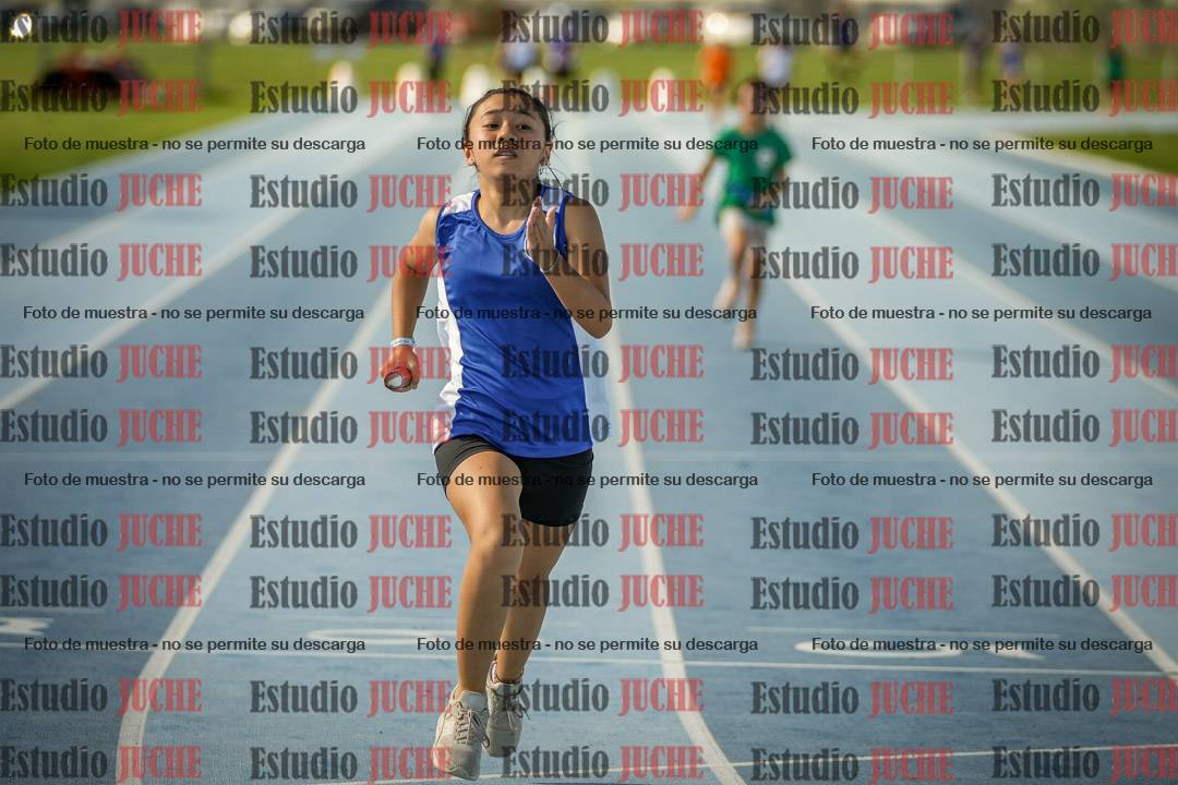 Fotos de las Postas 4x100mts de niñas y niños ROJO (Promocional TAIN) - FINAL