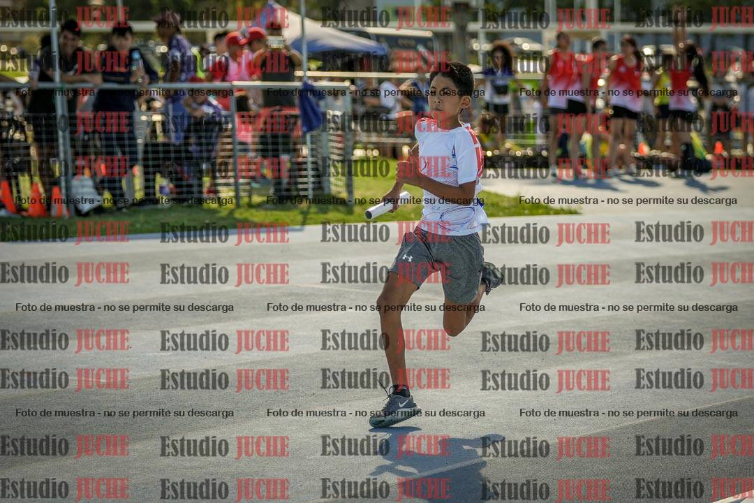 Fotos de las Postas 4x100mts de niñas y niños ROJO (Promocional TAIN) - FINAL