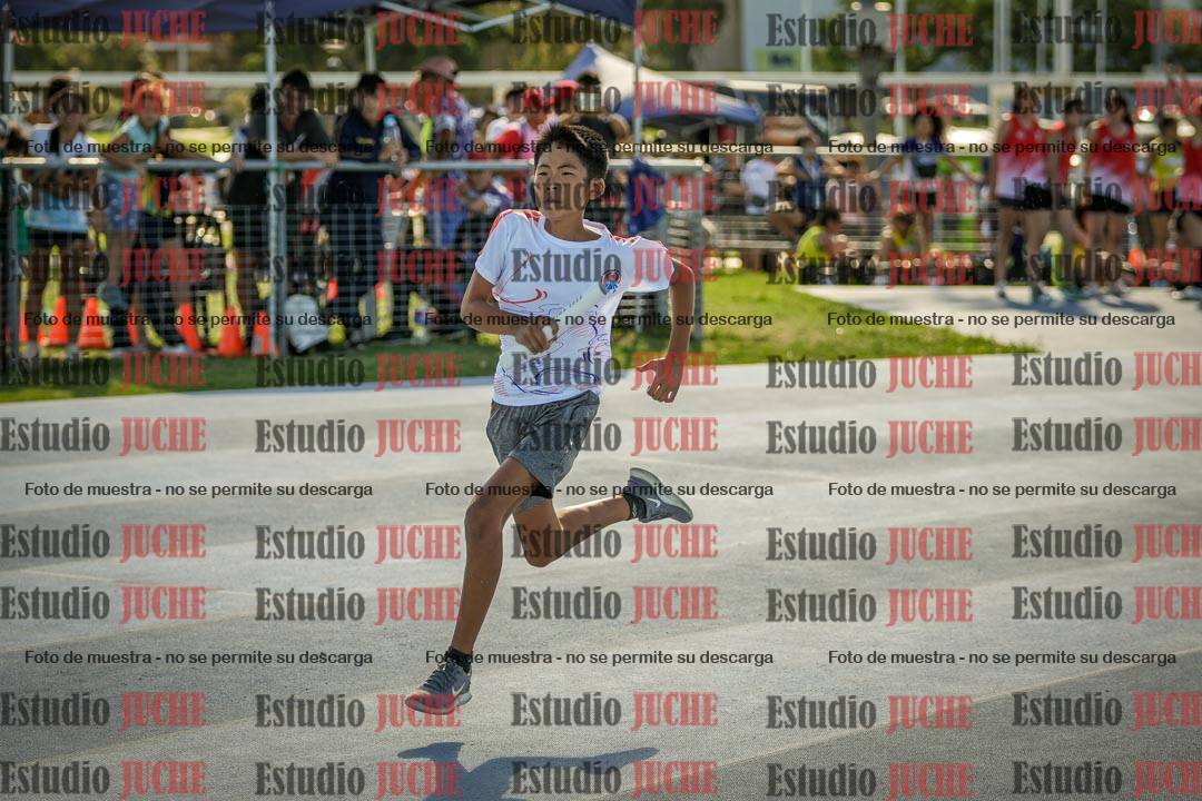 Fotos de las Postas 4x100mts de niñas y niños ROJO (Promocional TAIN) - FINAL