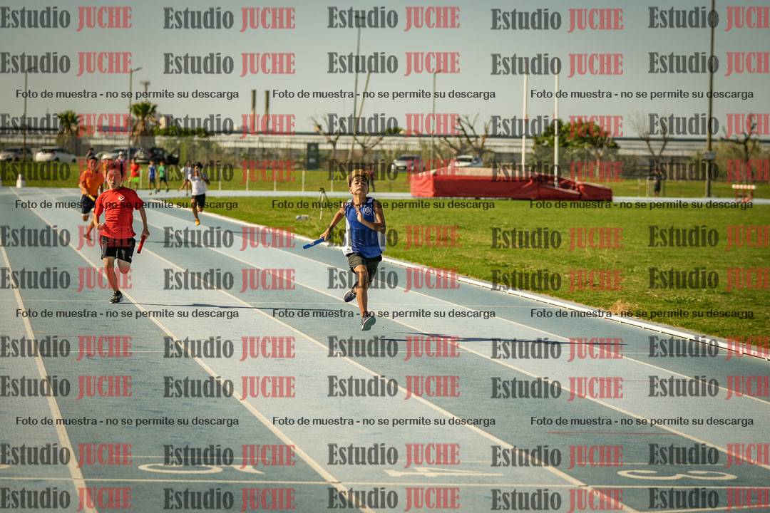 Fotos de las Postas 4x100mts de niñas y niños ROJO (Promocional TAIN) - FINAL