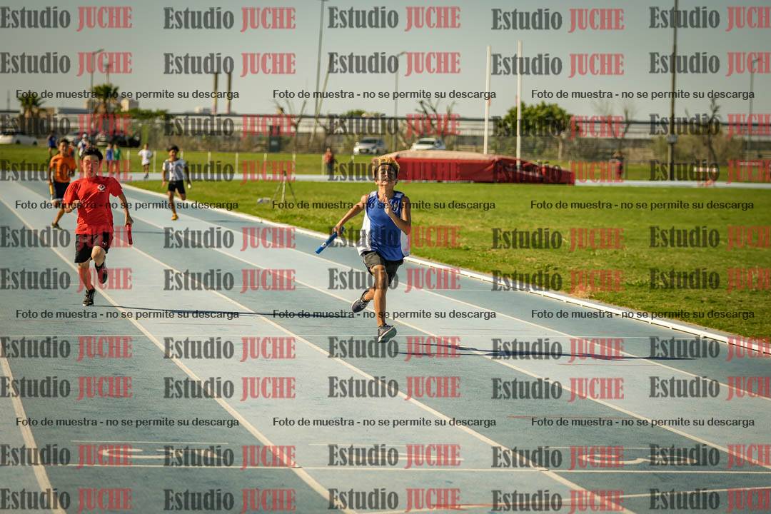 Fotos de las Postas 4x100mts de niñas y niños ROJO (Promocional TAIN) - FINAL