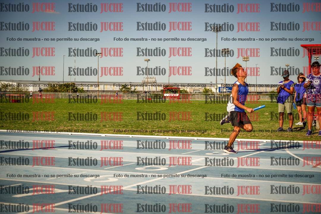 Fotos de las Postas 4x100mts de niñas y niños ROJO (Promocional TAIN) - FINAL