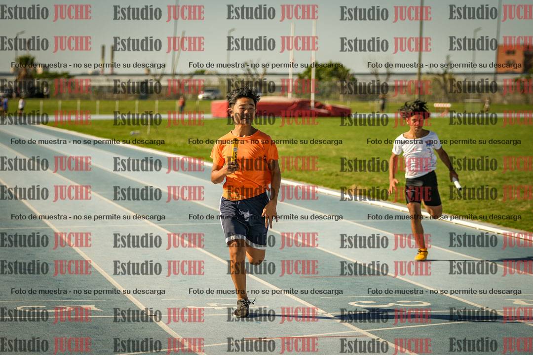Fotos de las Postas 4x100mts de niñas y niños ROJO (Promocional TAIN) - FINAL