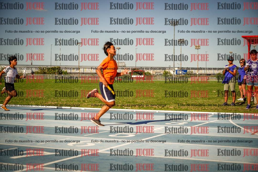 Fotos de las Postas 4x100mts de niñas y niños ROJO (Promocional TAIN) - FINAL