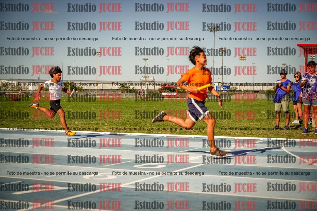 Fotos de las Postas 4x100mts de niñas y niños ROJO (Promocional TAIN) - FINAL