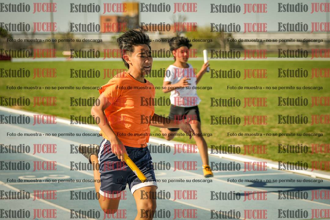 Fotos de las Postas 4x100mts de niñas y niños ROJO (Promocional TAIN) - FINAL