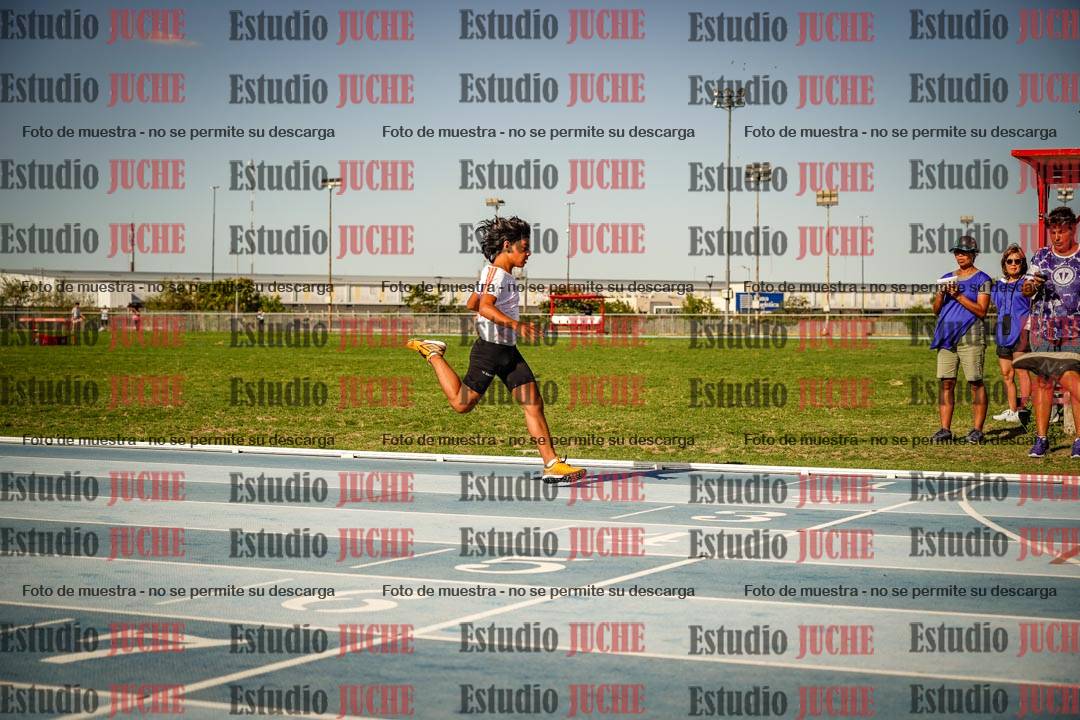 Fotos de las Postas 4x100mts de niñas y niños ROJO (Promocional TAIN) - FINAL