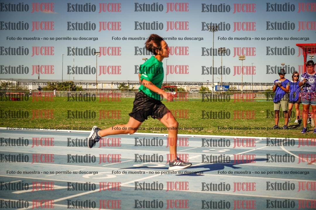Fotos de las Postas 4x100mts de niñas y niños ROJO (Promocional TAIN) - FINAL