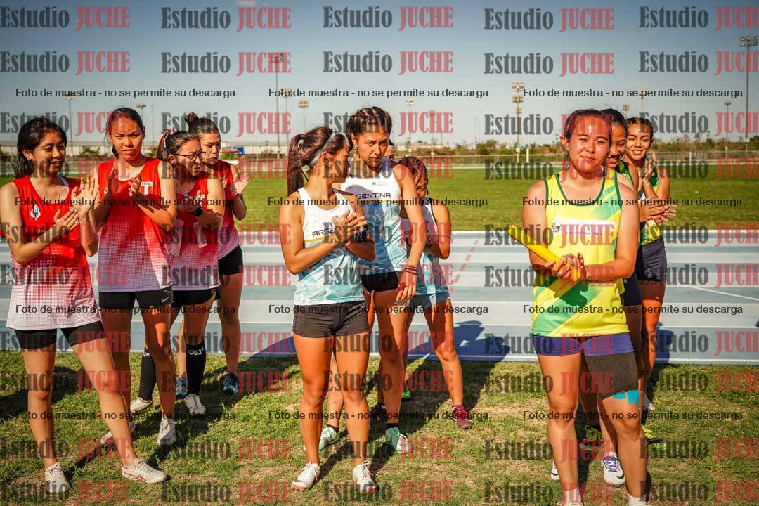 Fotos de algunos podios y extras del torneo