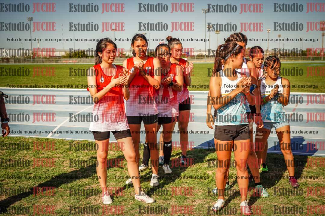 Fotos de algunos podios y extras del torneo