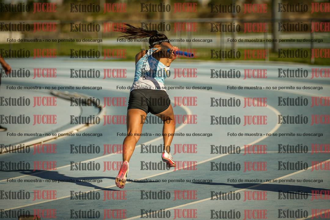 Fotos de las Postas 4x100mts de mujeres LIBRE - FINAL