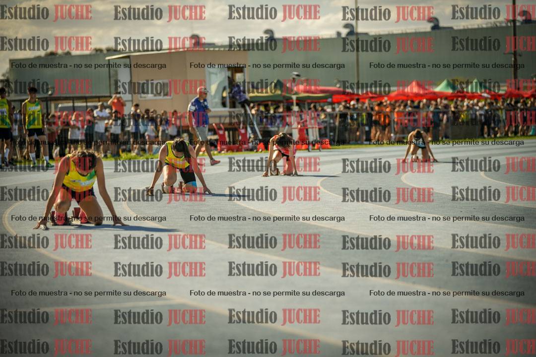 Fotos de las Postas 4x100mts de mujeres LIBRE - FINAL