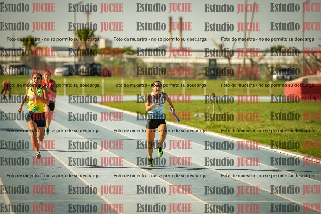 Fotos de las Postas 4x100mts de mujeres LIBRE - FINAL