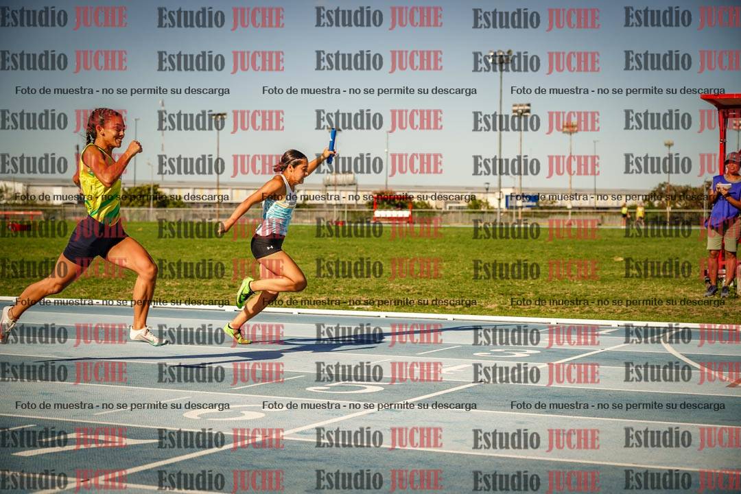 Fotos de las Postas 4x100mts de mujeres LIBRE - FINAL