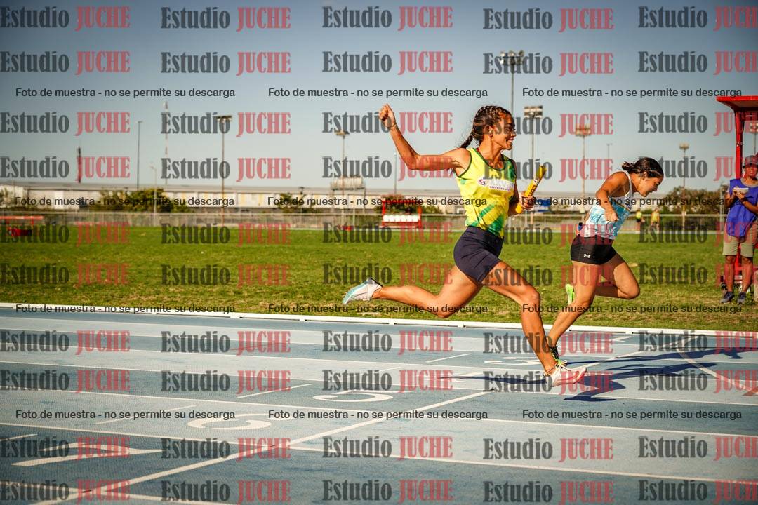 Fotos de las Postas 4x100mts de mujeres LIBRE - FINAL