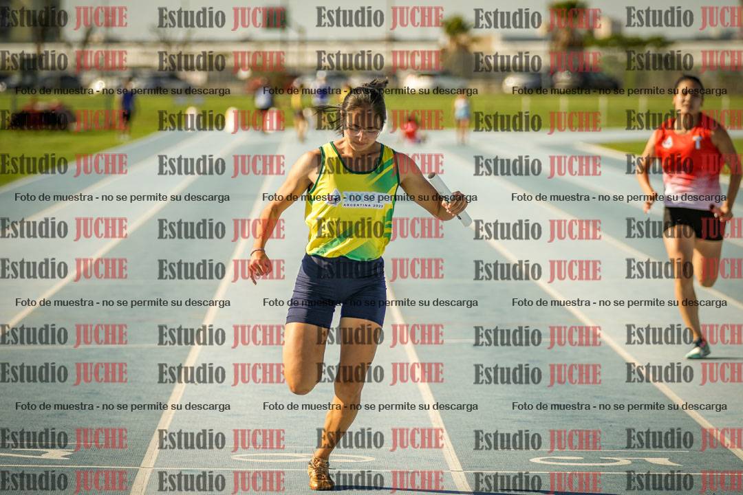 Fotos de las Postas 4x100mts de mujeres LIBRE - FINAL