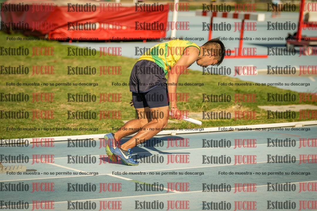 Fotos de las Postas 4x100mts de varones LIBRE - FINAL