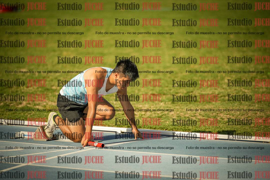 Fotos de las Postas 4x100mts de varones LIBRE - FINAL