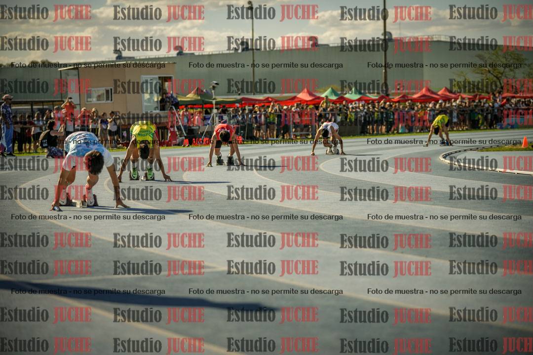Fotos de las Postas 4x100mts de varones LIBRE - FINAL