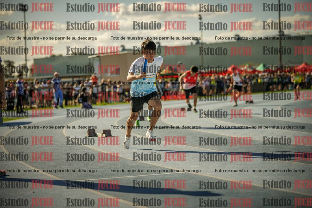 Fotos de las Postas 4x100mts de varones LIBRE - FINAL