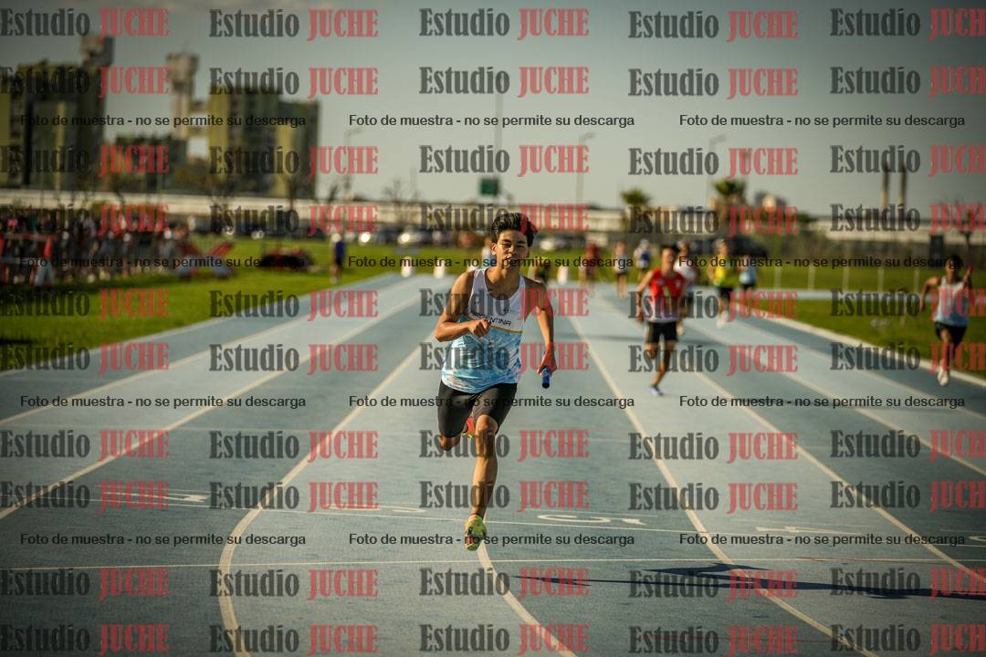 Fotos de las Postas 4x100mts de varones LIBRE - FINAL