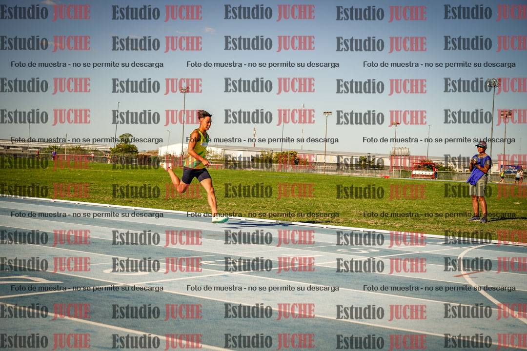 Fotos de las Postas 4x100mts de varones LIBRE - FINAL