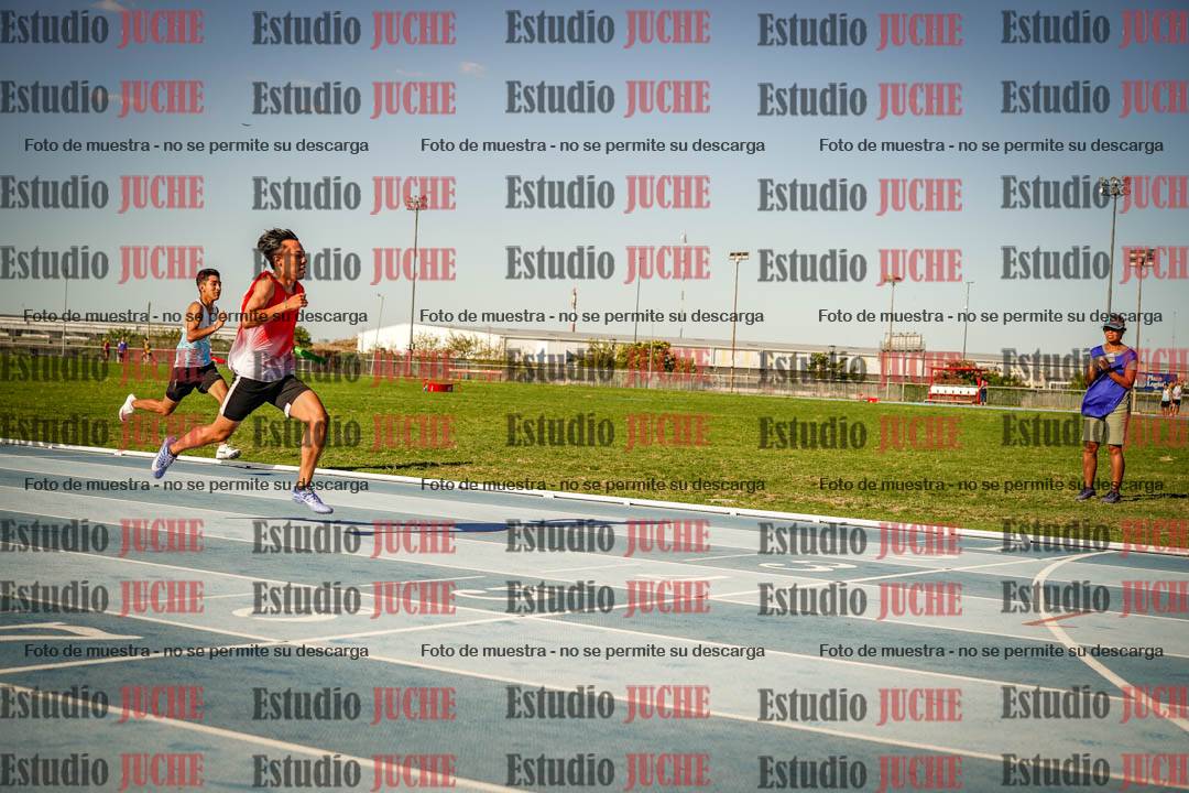 Fotos de las Postas 4x100mts de varones LIBRE - FINAL