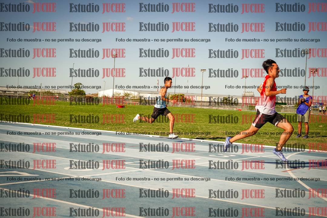 Fotos de las Postas 4x100mts de varones LIBRE - FINAL