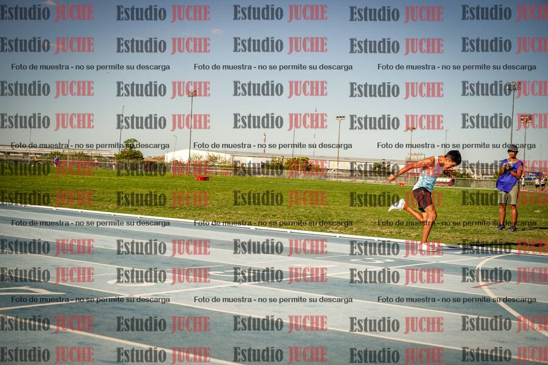 Fotos de las Postas 4x100mts de varones LIBRE - FINAL