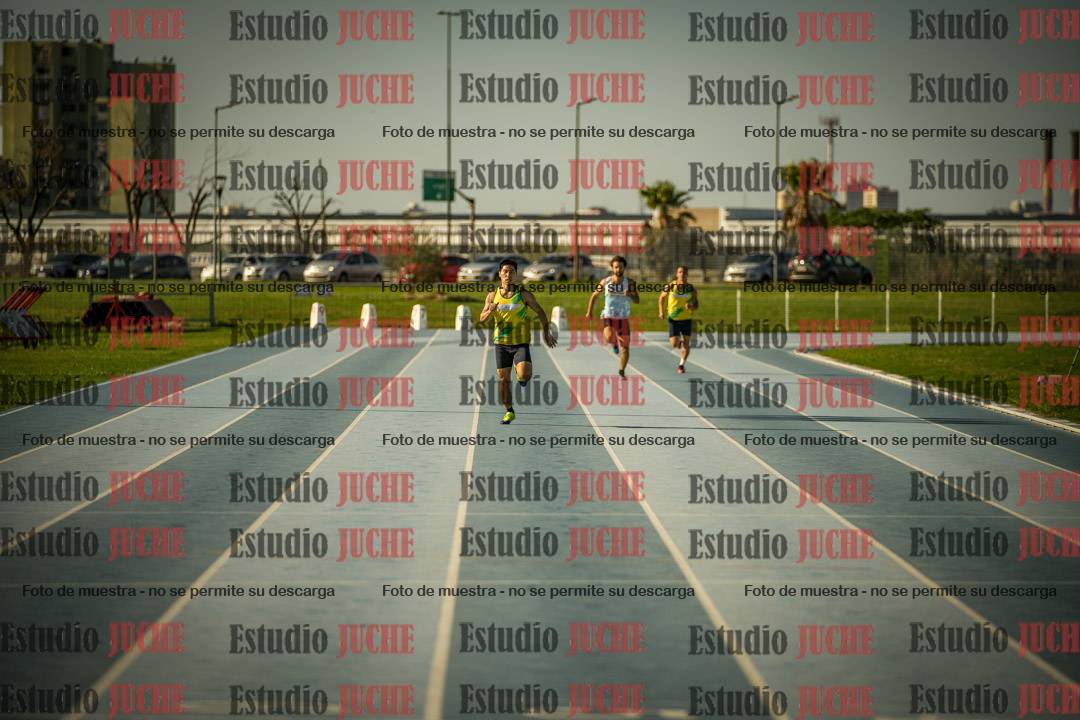 Fotos de los 400mts llanos de varones - decatlón 5