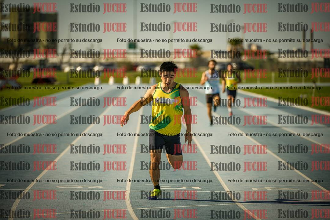 Fotos de los 400mts llanos de varones - decatlón 5