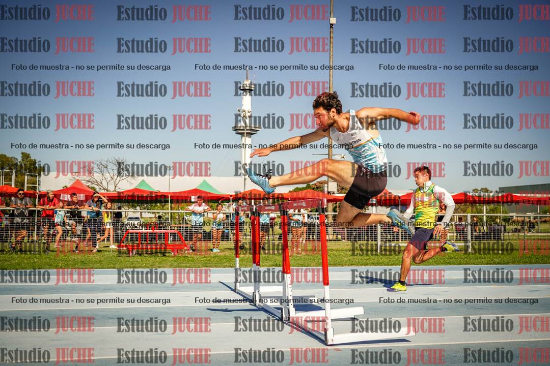 Fotos de los 110mts con vallas de varones - decatlón 6