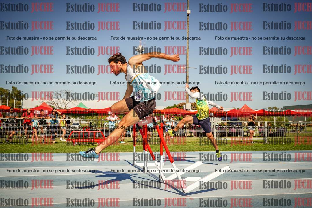 Fotos de los 110mts con vallas de varones - decatlón 6
