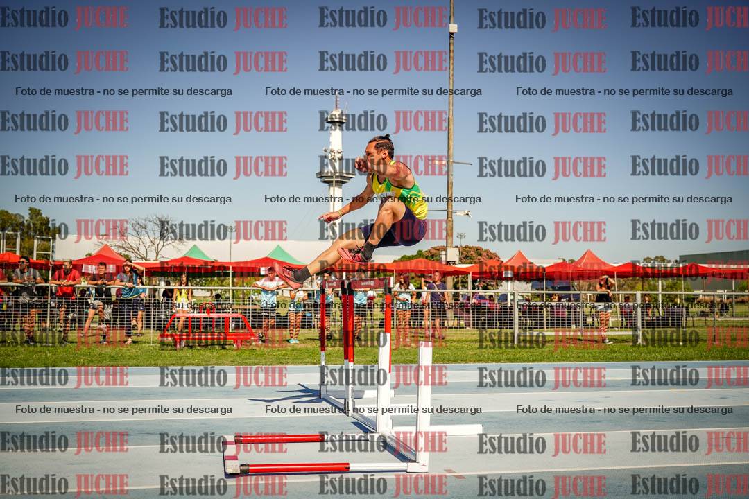 Fotos de los 110mts con vallas de varones - decatlón 6