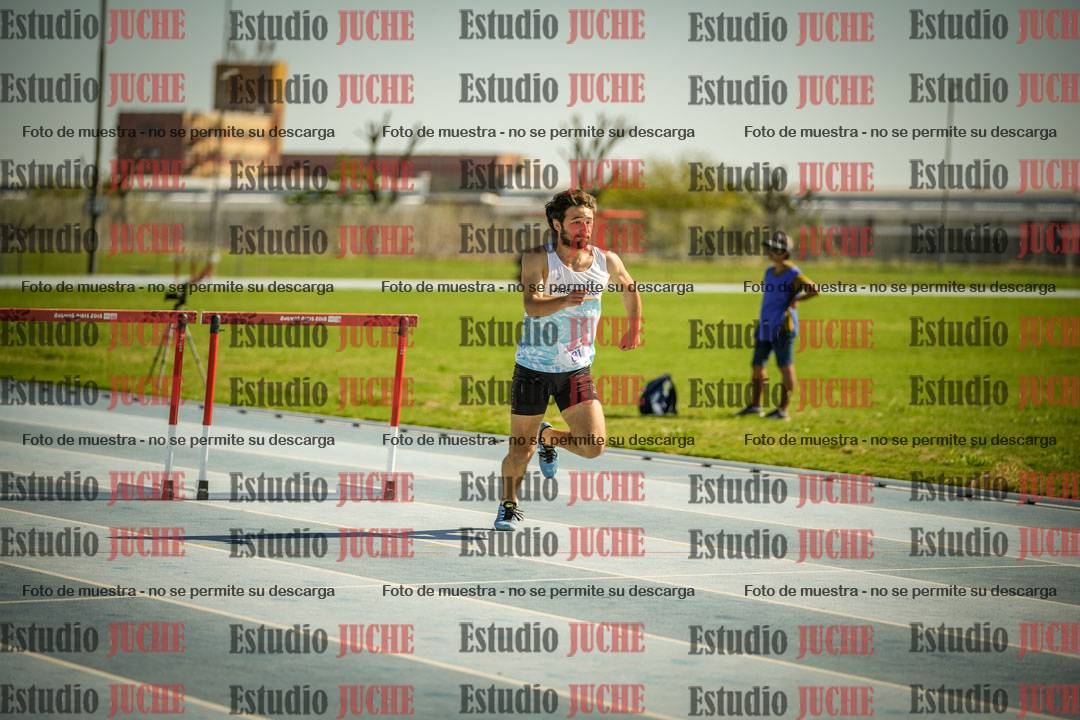 Fotos de los 110mts con vallas de varones - decatlón 6