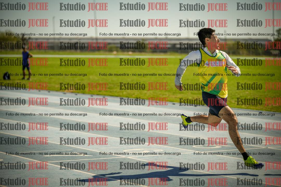 Fotos de los 110mts con vallas de varones - decatlón 6