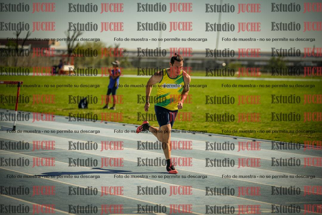 Fotos de los 110mts con vallas de varones - decatlón 6