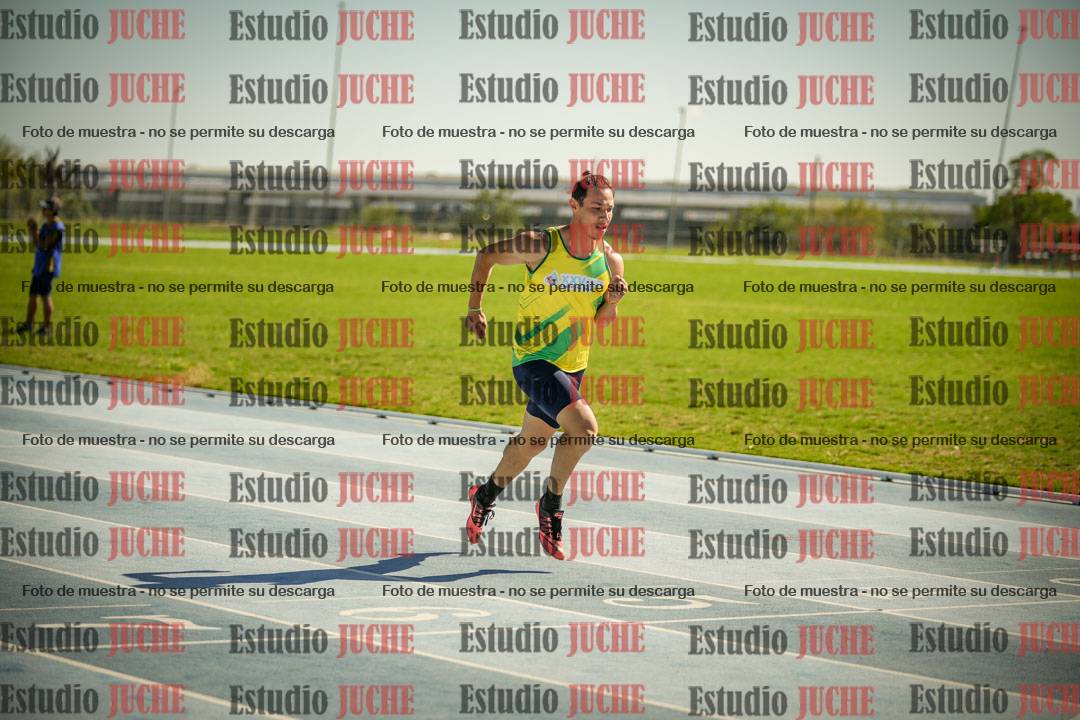 Fotos de los 110mts con vallas de varones - decatlón 6