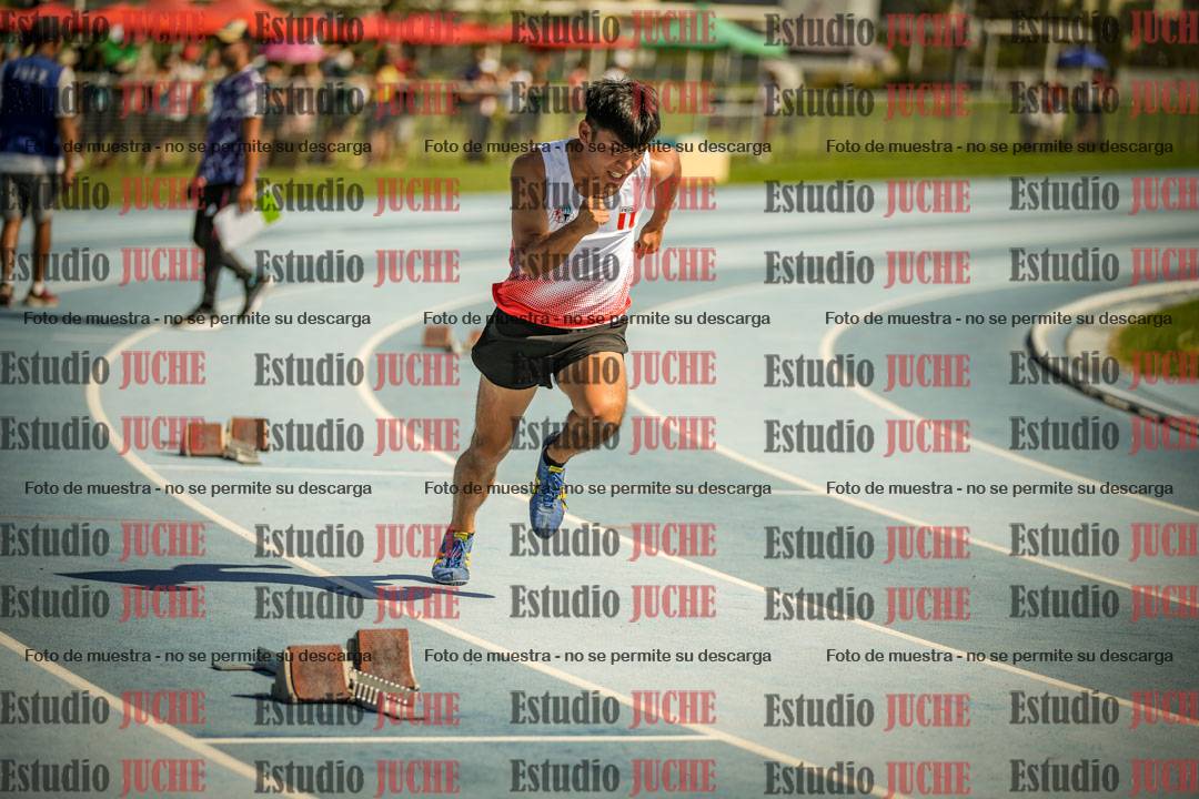 Fotos de los 400mts con vallas de varones LIBRE - FINAL