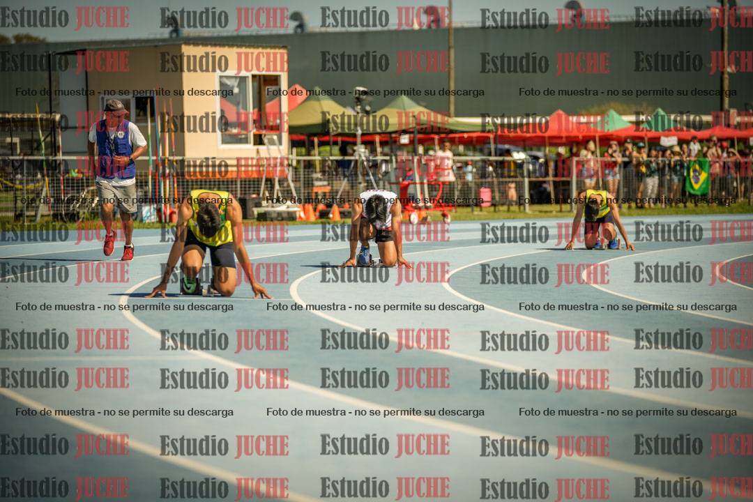 Fotos de los 400mts con vallas de varones LIBRE - FINAL