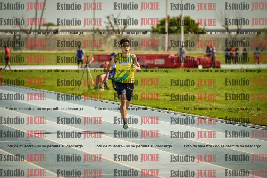 Fotos de los 400mts con vallas de varones LIBRE - FINAL