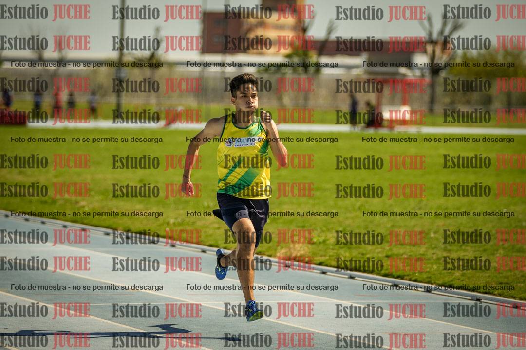 Fotos de los 400mts con vallas de varones LIBRE - FINAL